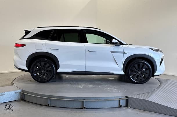 2025 BYD SEALION 8 Dynamic FWD in Other
