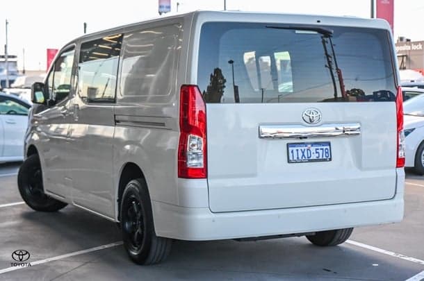 2022 Toyota Hiace Base in White