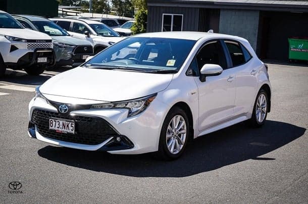 2025 Toyota Corolla SX in White