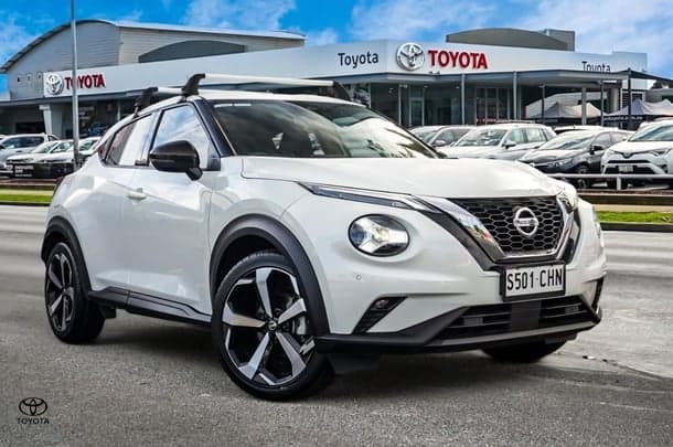 2020 Nissan JUKE ST-L in White