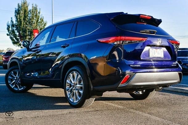 2022 Toyota Kluger Grande in Blue