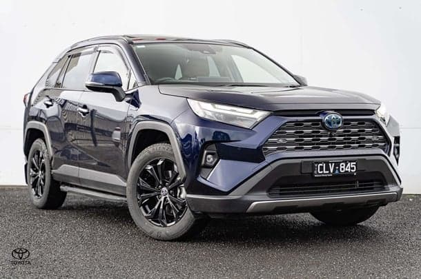 2023 Toyota RAV4 Cruiser in Blue