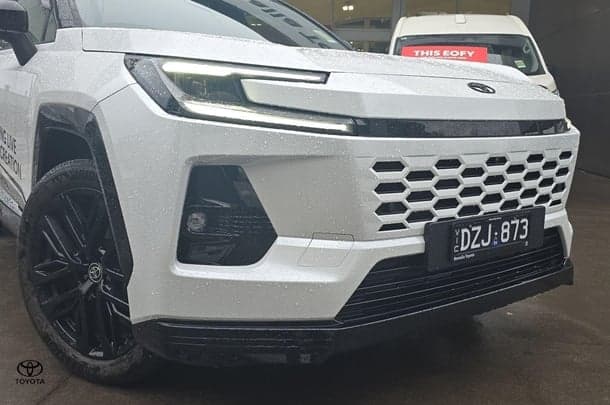 2026 Toyota RAV4 XSE in White