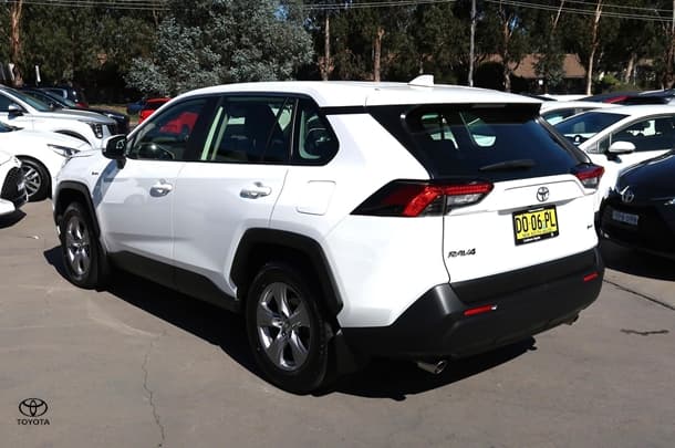 2025 Toyota RAV4 GX in White