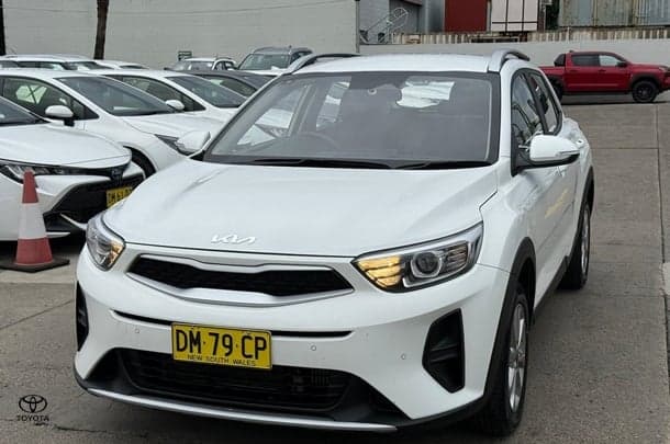 2024 Kia Stonic S in Sporty Blue (Spb)
