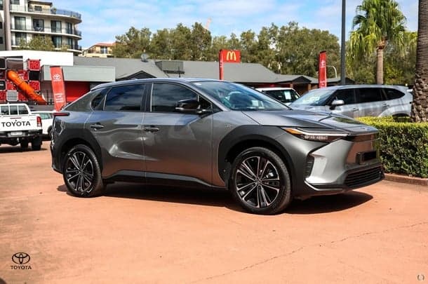 2024 Toyota bZ4X Standard 2WD in Silver