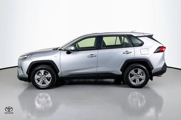 2024 Toyota RAV4 GX AWD in Silver