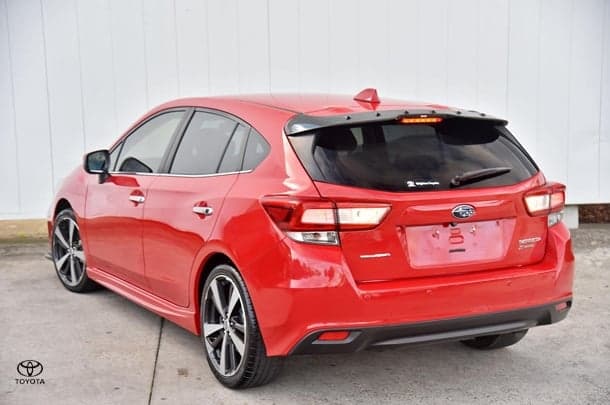 2018 Subaru Impreza 2.0i-S in Red