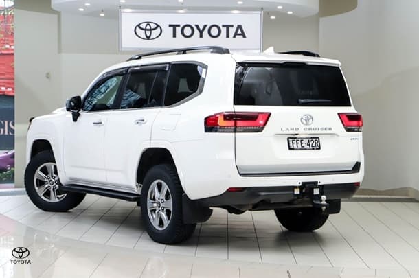 2023 Toyota Landcruiser Sahara in White