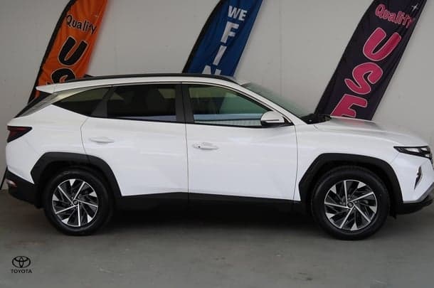 2023 Hyundai Tucson Elite in White