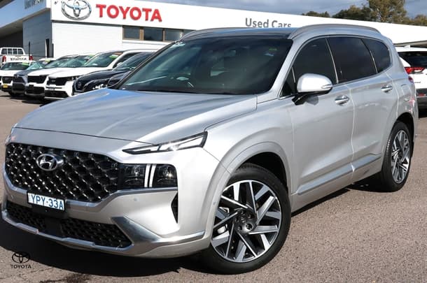 2022 Hyundai Santa Fe Highlander in Silver