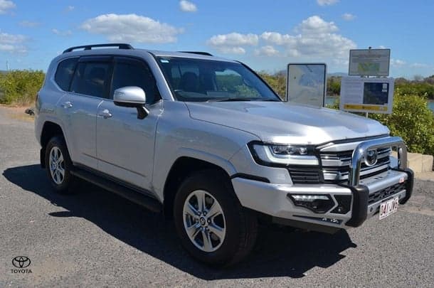 2024 Toyota Landcruiser VX in Silver