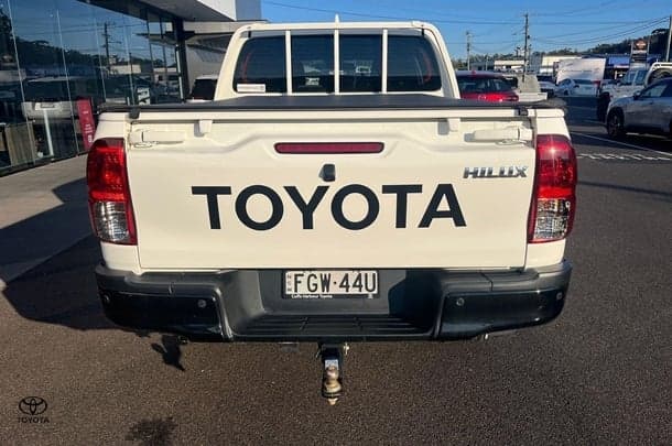 2024 Toyota Hilux SR in White