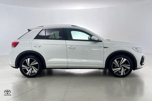 2022 Volkswagen T-Roc 140TSI R-Line in White