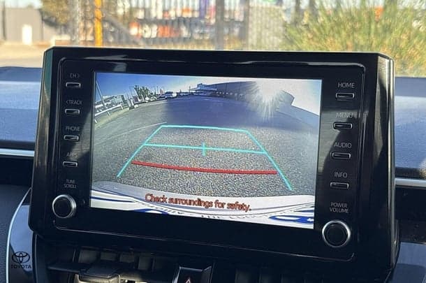 2021 Toyota Corolla Ascent Sport in Silver