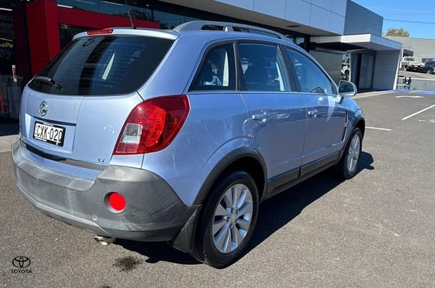 2015 Holden Captiva 5 LT in Blue