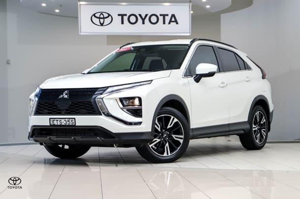 2022 Mitsubishi Eclipse Cross LS in White