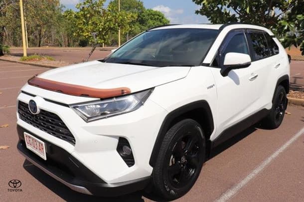 2020 Toyota RAV4 Cruiser in White
