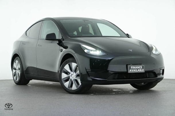 2023 Tesla Model Y Rear-Wheel Drive in Black