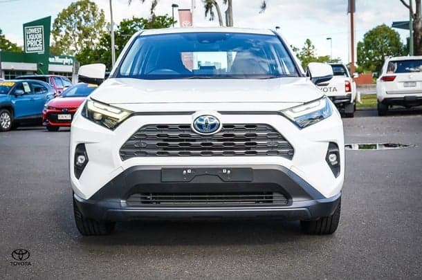 2022 Toyota RAV4 GX-2WD in White