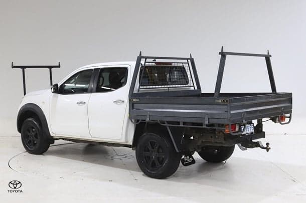 2016 Nissan Navara RX in Other