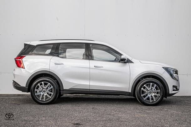 2025 Mahindra XUV700 AX7L in Other