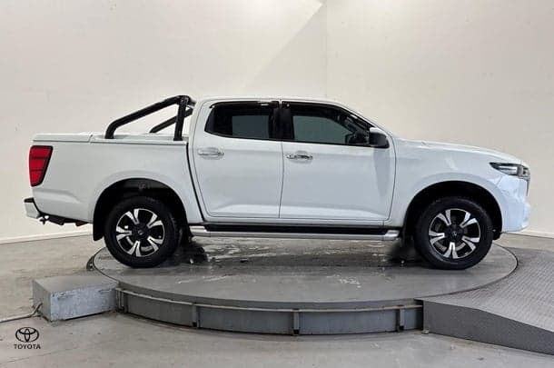 2020 Mazda BT-50 XTR in White