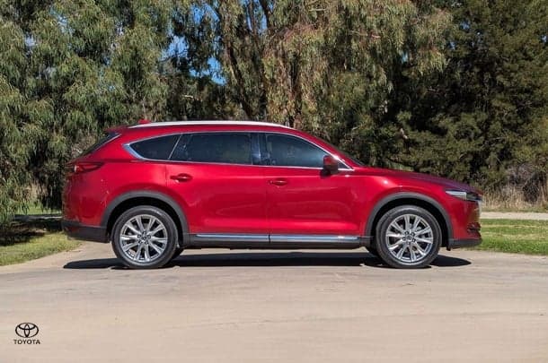 2018 Mazda CX-8 Asaki in Red