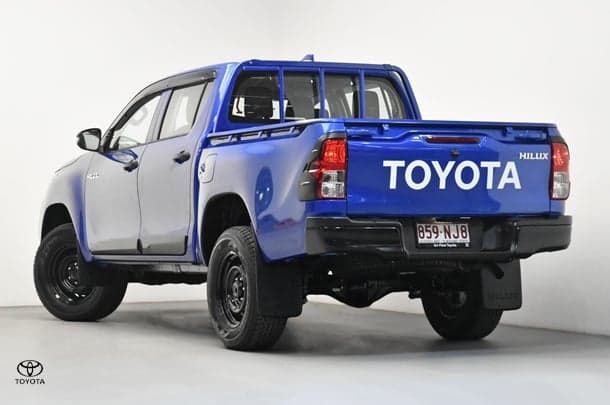 2024 Toyota Hilux Workmate in Blue