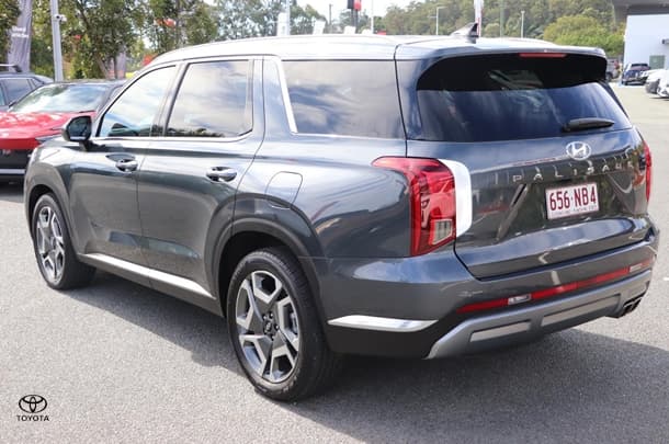 2024 Hyundai Palisade Elite in Grey