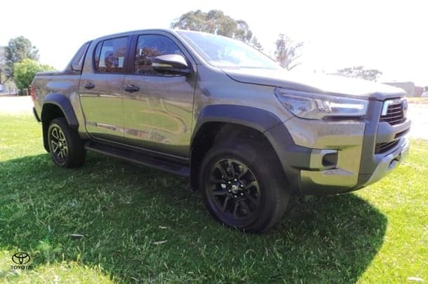 2022 Toyota Hilux Rogue in Bronze