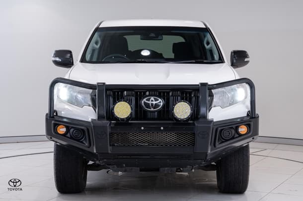 2020 Toyota Landcruiser Prado GX in White
