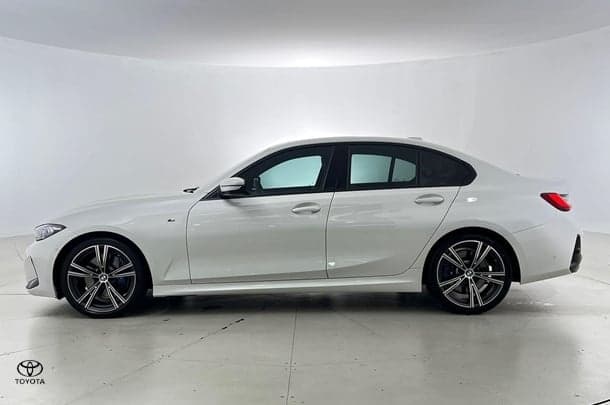2023 BMW 3 Series 330i M Sport in White