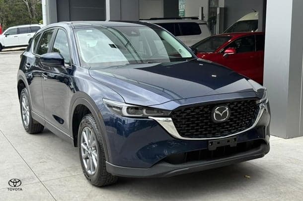 2024 Mazda CX-5 G25 Maxx Sport in Blue