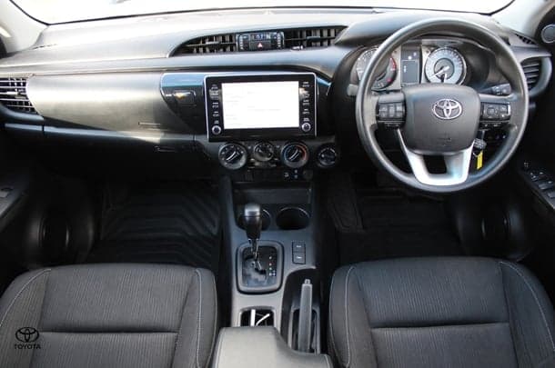 2023 Toyota Hilux SR in White