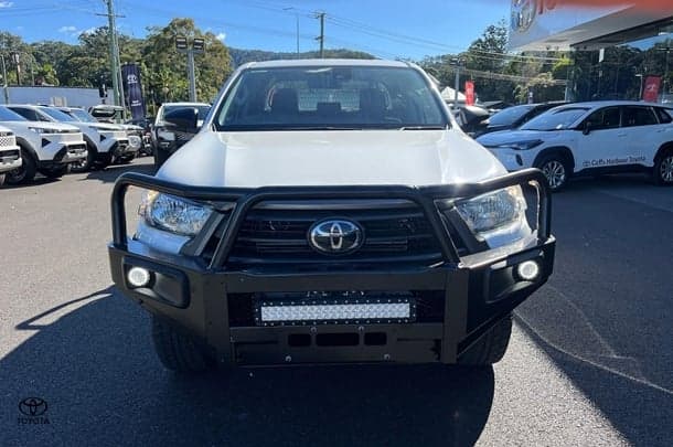 2022 Toyota Hilux SR in White