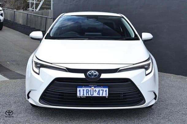 2025 Toyota Corolla Ascent Sport Hybrid in White
