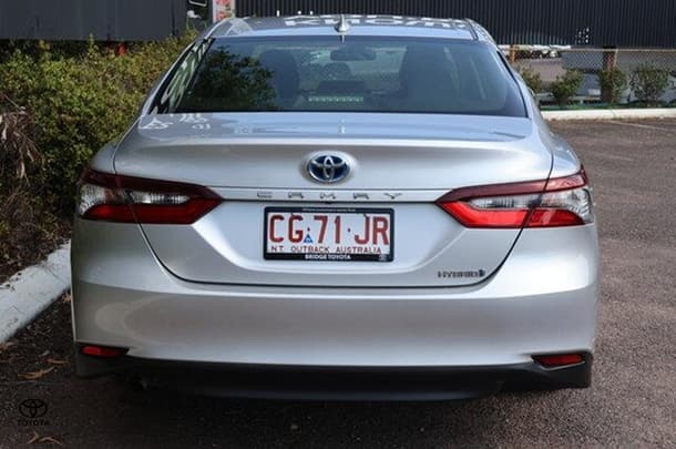2021 Toyota Camry Ascent in Silver