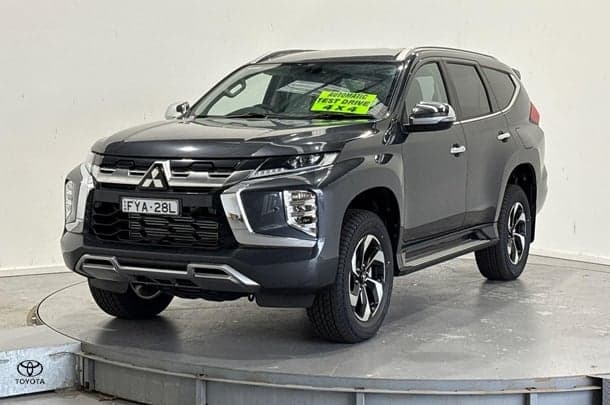 2024 Mitsubishi Pajero Sport Exceed in Grey