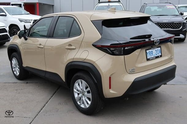 2025 Toyota Yaris Cross GX in Beige