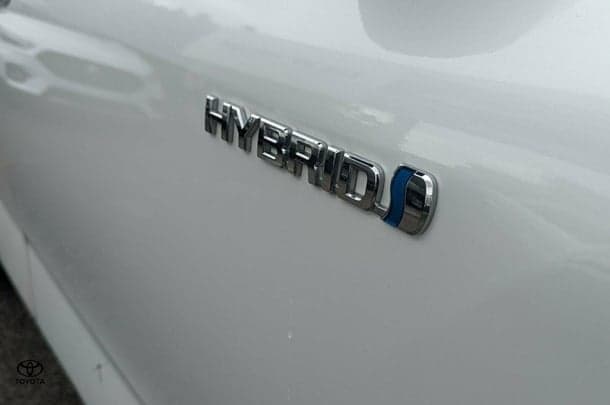 2022 Toyota Kluger GXL AWD in White