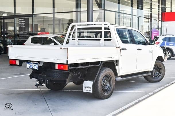 2019 Toyota Hilux SR in White