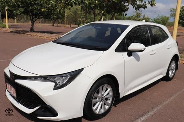 2022 Toyota Corolla Ascent Sport in White