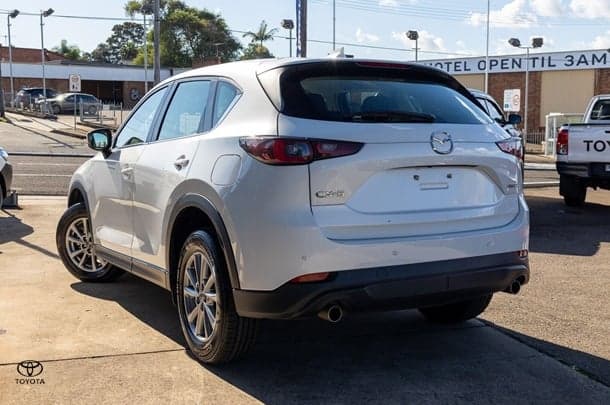 2024 Mazda CX-5 G25 Maxx Sport in White