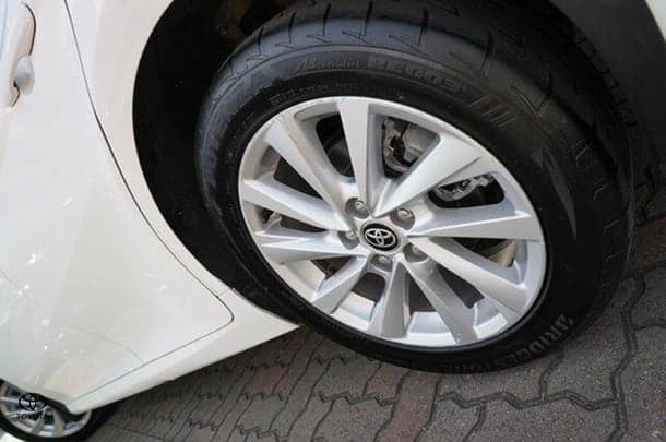 2021 Toyota Camry Ascent in White