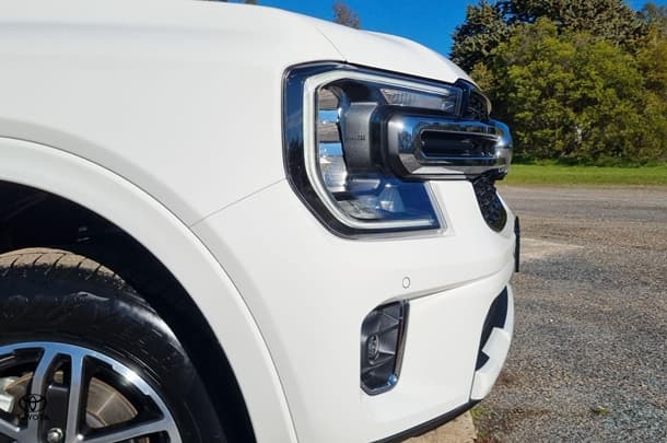 2025 Ford Everest Trend in White