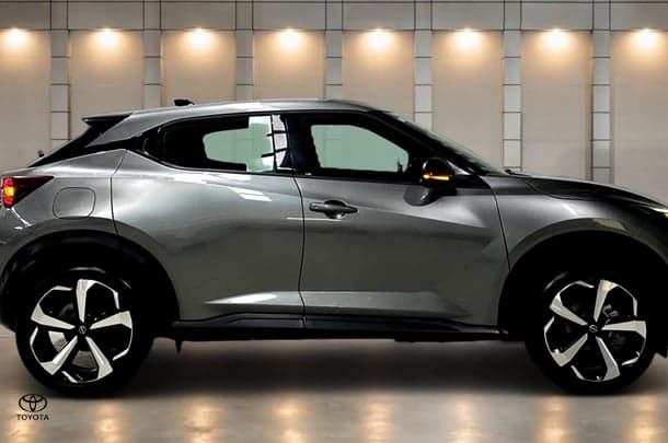 2023 Nissan JUKE ST-L in Grey