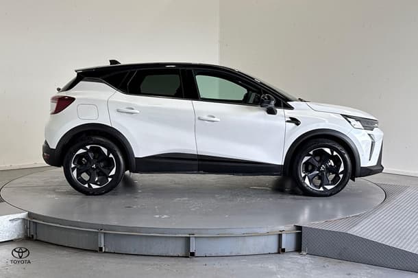2025 Mitsubishi ASX Exceed in Black