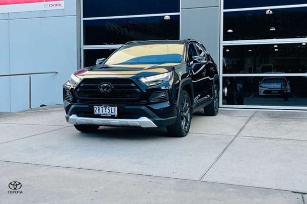 2024 Toyota RAV4 Edge AWD in Black