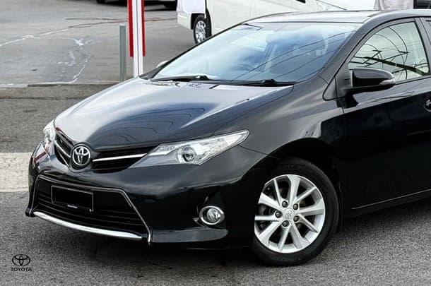 2014 Toyota Corolla Ascent Sport in Black